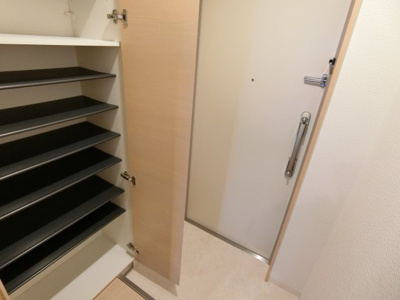 【玄関】 | ラ・フォルム与力レジデンス