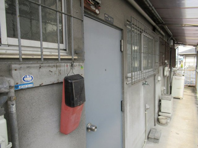 【玄関】 | 山本住宅（河内小阪賃貸） | シンプルで使いやすい玄関です