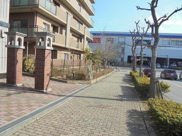 ウッディタウン新三田セントパークⅡ番館の周辺