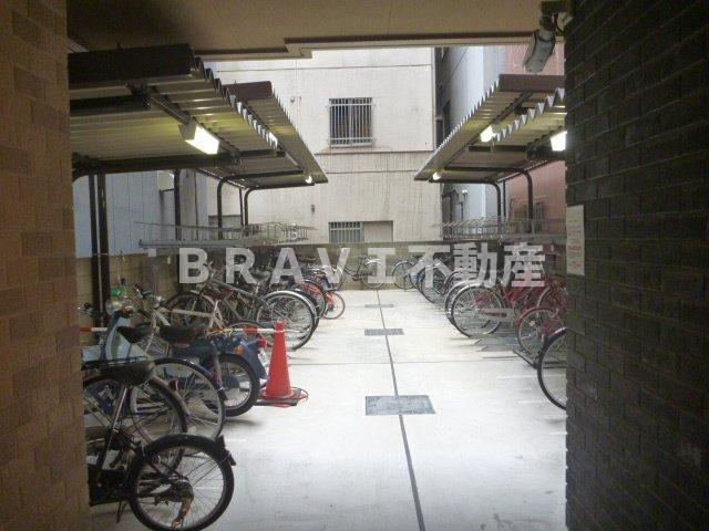 フォレステージュ北堀江　BRAVI不動産のその他共用部分|【フォレステージュ北堀江】駐輪場