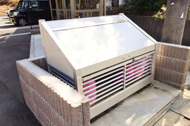 リヴェール壱番館のその他共用部分|ごみステーション