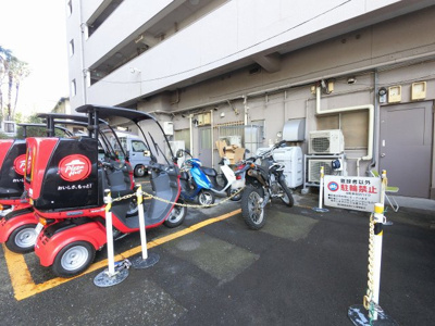 【その他共用部分】 | 横浜駒岡共同ビル | バイク置場
