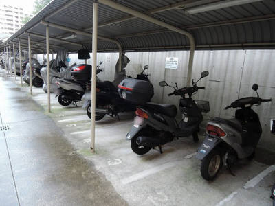 【その他共用部分】 | パークスエアネオス横浜 | バイク置場