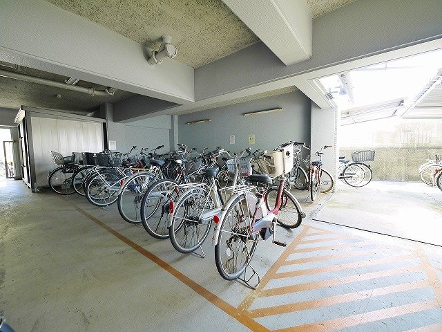 学園西ロイヤルマンションAのその他共用部分