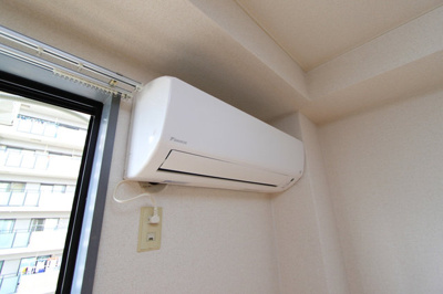【設備】 | 五位堂片岡マンション | エアコンが付いています