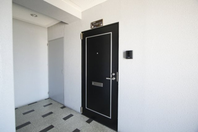 【玄関】 | 五位堂片岡マンション | 玄関です