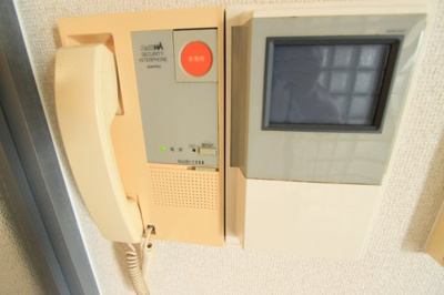 【セキュリティ】 | 五位堂片岡マンション | オートロック機能があります