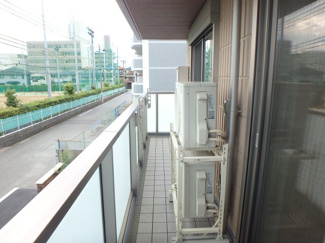 【バルコニー】 | ペット共生型賃貸マンション・Fluffy