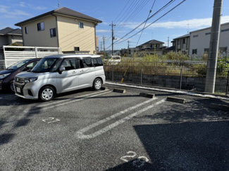 【駐車場】