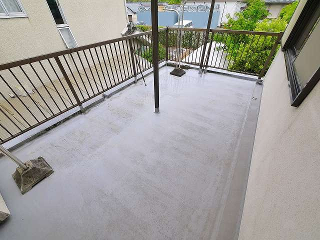 城一戸建（254）のバルコニー|落ち着いた時間を過ごせるバルコニーです