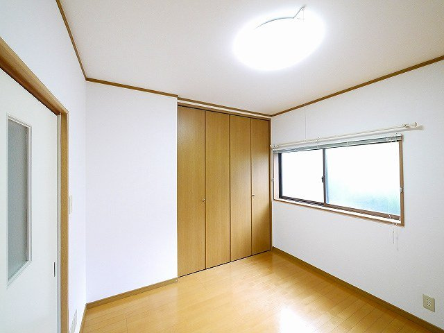 城一戸建（254）の洋室|ゆったりした洋室です