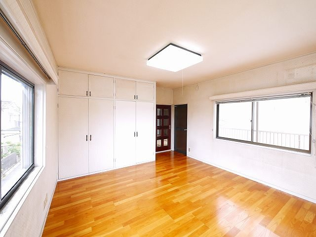 城一戸建（254）の洋室|使い勝手のいい洋室です