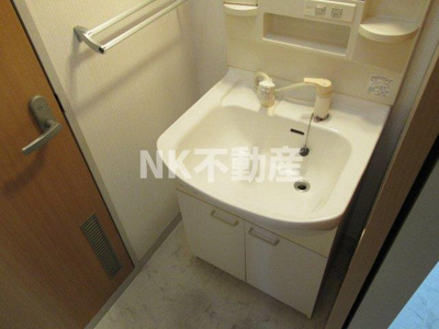 【洗面所】 | ヴィブレ・メゾン（八戸ノ里賃貸） | 洗面所です