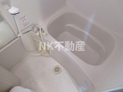 【浴室】 | ヴィブレ・メゾン（八戸ノ里賃貸） | きれいなお風呂です