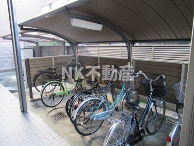 【その他共用部分】 | ヴィブレ・メゾン（八戸ノ里賃貸） | 駐輪場です