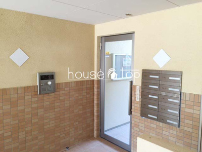 【エントランス】 | ジュネス里中 | ジュネス里中