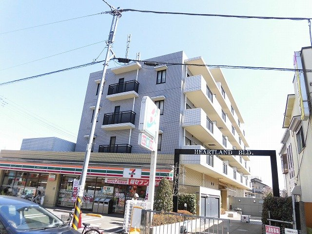 昭島市朝日町１丁目の賃貸マンションの外観