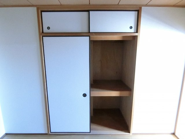 サンモール金剛の収納