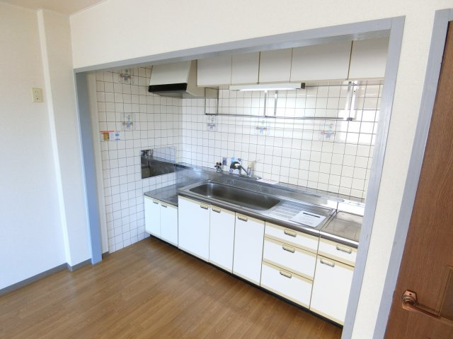 サンモール金剛のキッチン