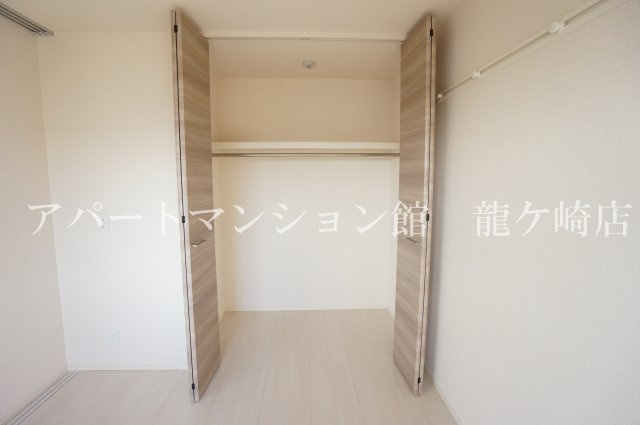 ライトパレスうずら野の収納