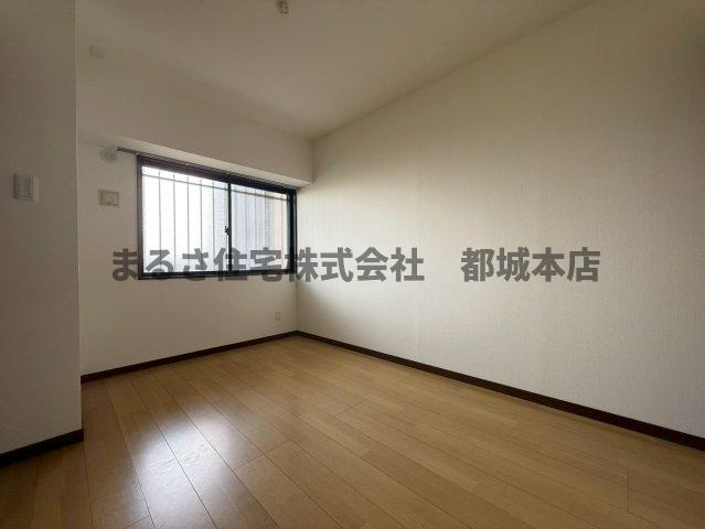 Ｎｏａｈ天神の洋室