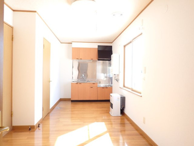 【内装】 | コーポラスパークタウンＢ | 明るい室内です