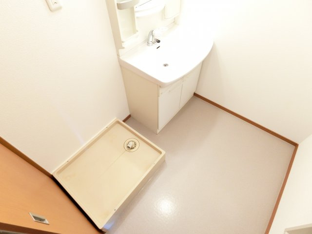 ベルヴィー大美野の独立洗面台
