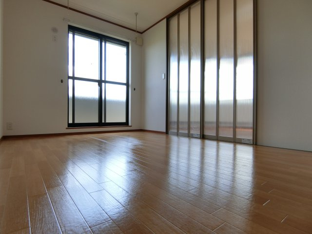 ベルヴィー大美野の寝室