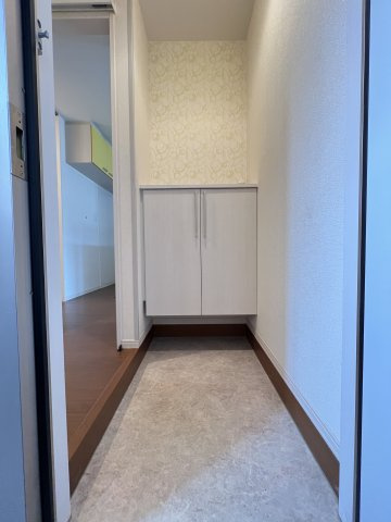 ユグドソレイユの玄関|シューズボックス付き