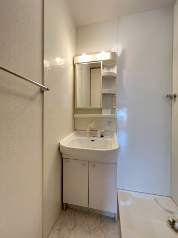 ユグドソレイユの独立洗面台|シャンプードレッサー