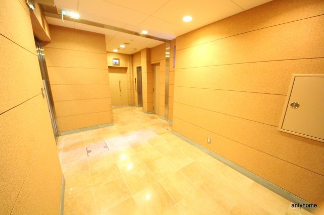 南森町プライマリーワン　仲介手数料無料のロビー