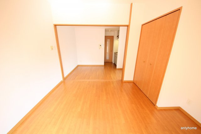 南森町プライマリーワン　仲介手数料無料の寝室