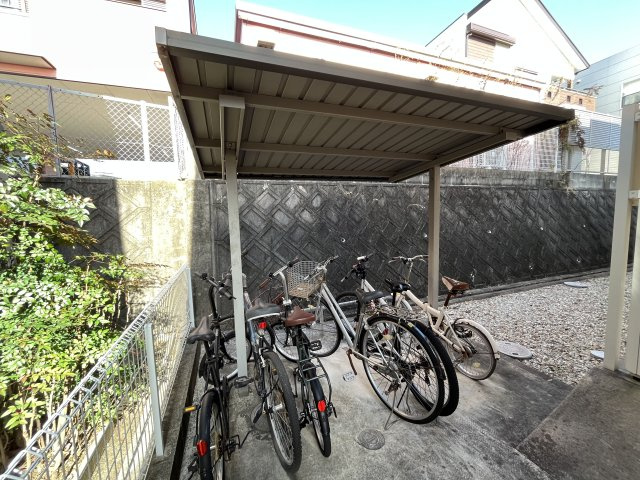 ベェルヴェルのその他共用部分|自転車置き場