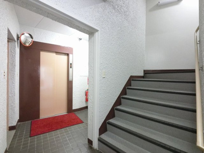 【その他共用部分】 | セブンスターマンション大森 | 階段部分