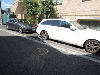 【駐車場】