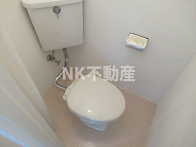 【トイレ】 | グローリィハイツ八戸ノ里（八戸ノ里賃貸） | シンプルで使いやすいトイレです