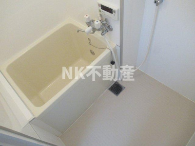 【浴室】 | グローリィハイツ八戸ノ里（八戸ノ里賃貸） | ゆったり過ごせるお風呂です