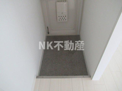 【玄関】 | グローリィハイツ八戸ノ里（八戸ノ里賃貸） | きれいな玄関です