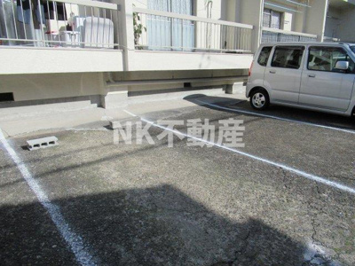 【駐車場】 | グローリィハイツ八戸ノ里（八戸ノ里賃貸） | 駐車場です