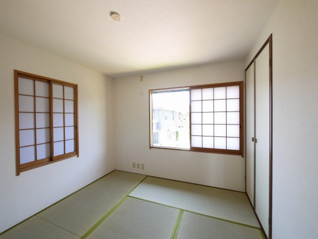 昴の郷学園前の和室|い草の香りが落ち着く素敵な和室です