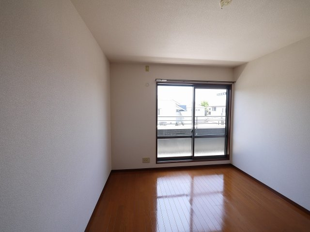 昴の郷学園前の洋室|ゆったりした洋室です