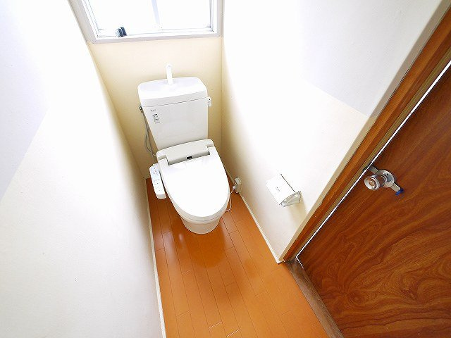 グランコートⅡ番館のトイレ|清潔感のあるトイレです