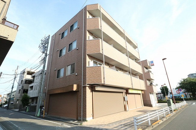 アーバンパレス中神の外観