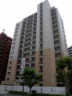 【外観】 | ヘスティア大濠 | 外観は落ち着いています