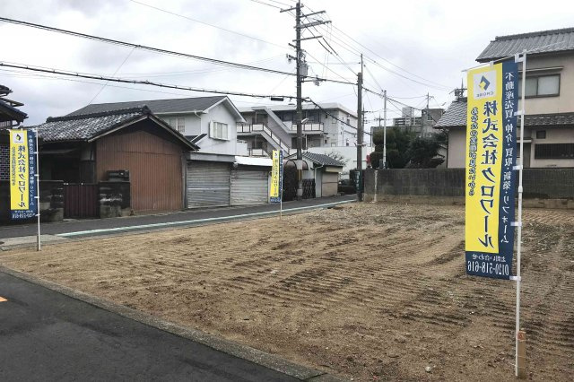 クロワールタウン丈六　東区丈六　新築の前面道路含む現地写真