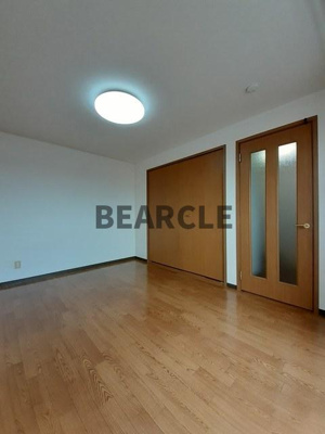 【寝室】 | ワイズアクアーリオ