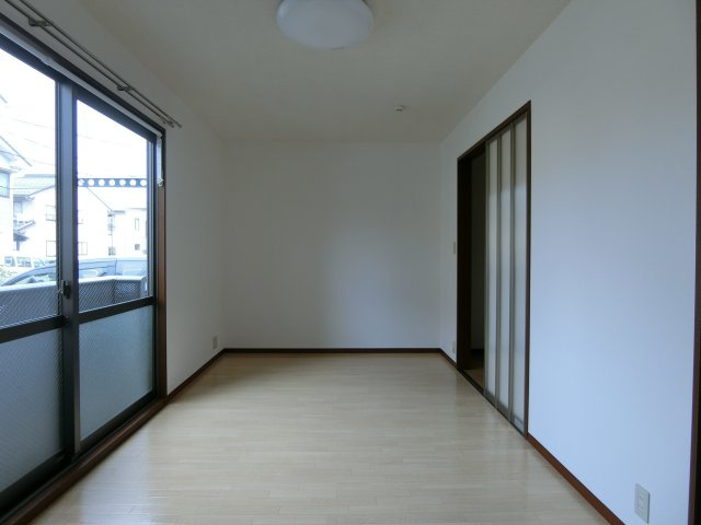 イーストサイドの居間・リビング