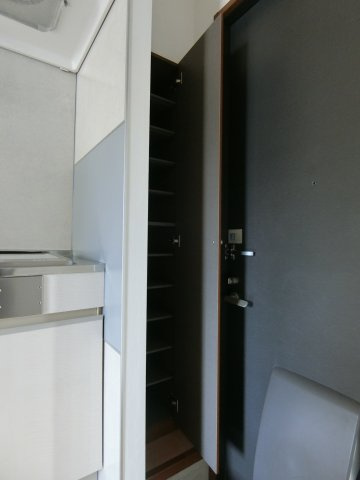 イーストサイドの収納