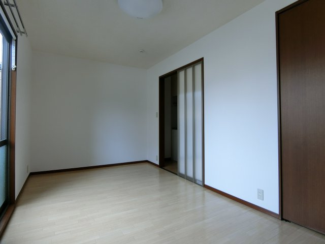 イーストサイドの居間・リビング