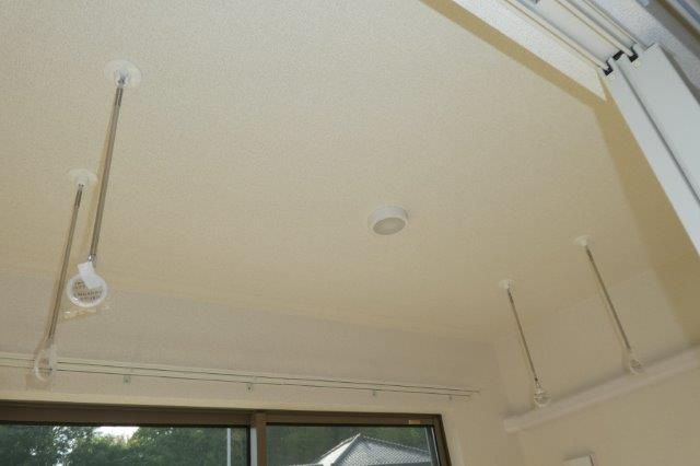 プレインカーサ５の設備|室内物干し